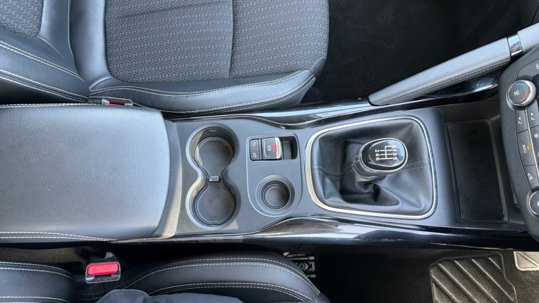 Renault Kadjar 1.2 TCE Dynamique S Nav 5dr Petrol Hatchback